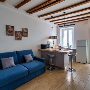 https://duomo-cadorna-moderno-in-zona-centrale.it-lombardy.com