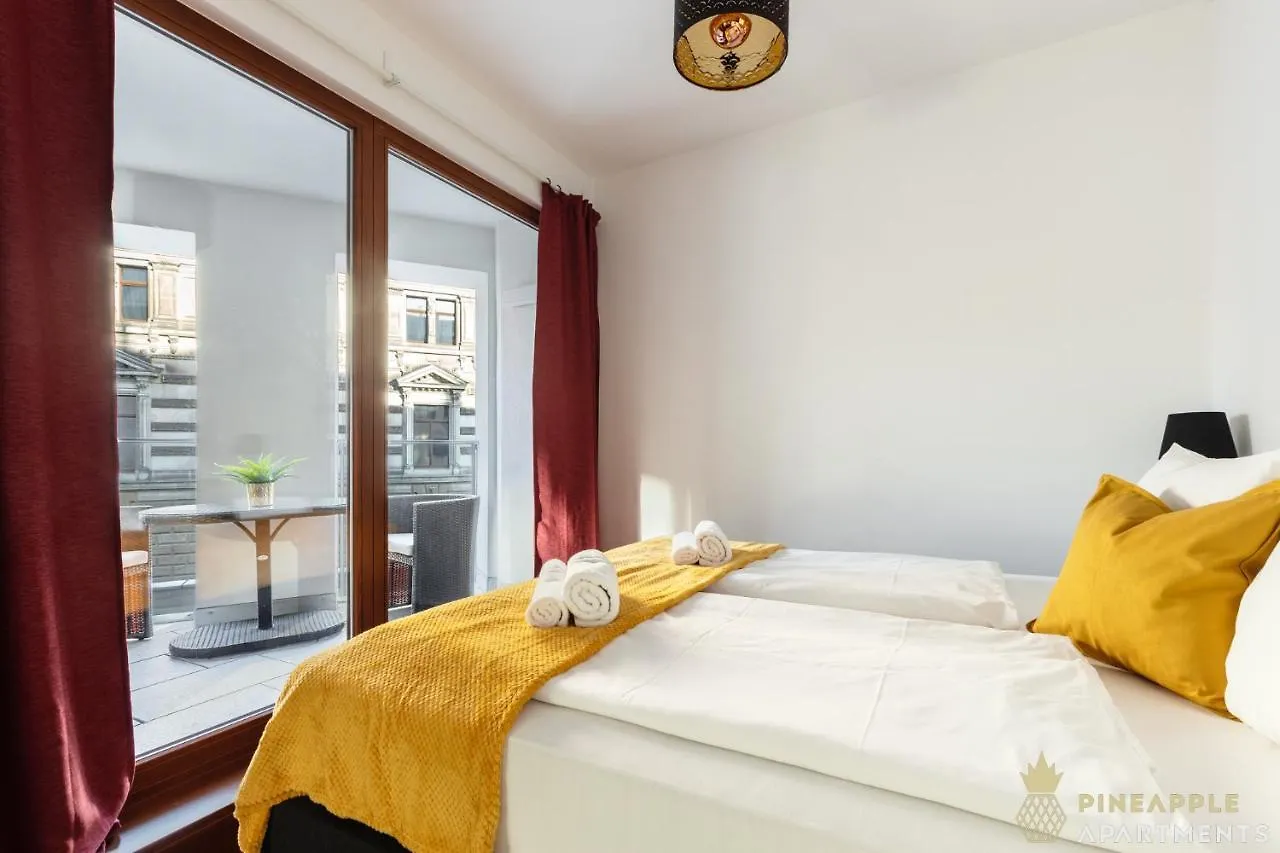 Pineapple Apartments Palais Am Neumarkt - 90 Qm - 1X Free Parking Dresden